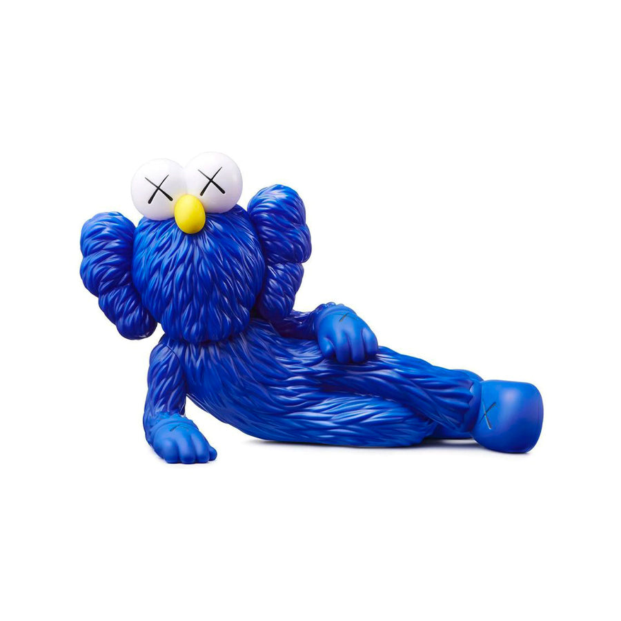KAWS TIME OFF Figurine en Vinyle Bleu – De Makers Gallery